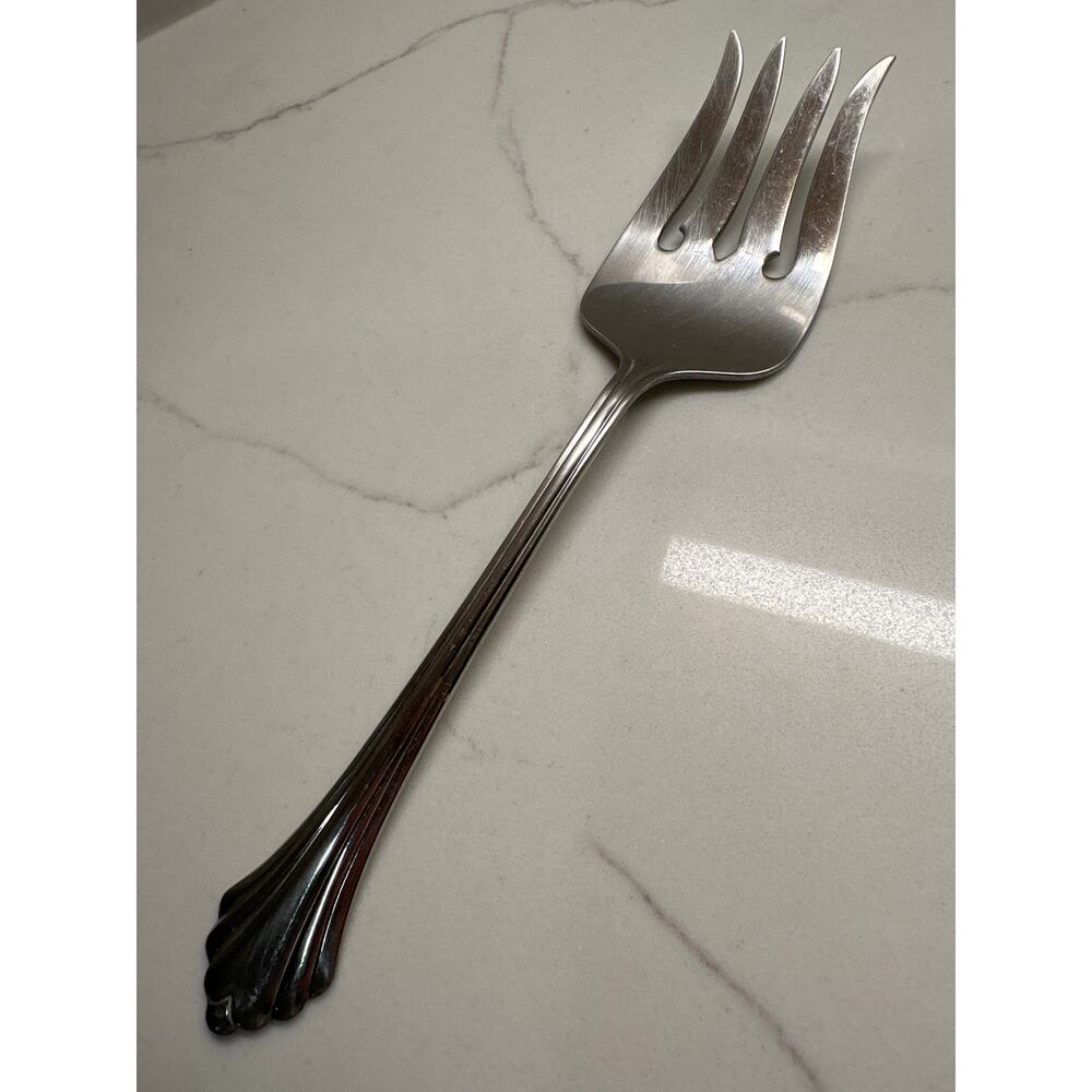 Oneida Canada Bancroft Stainless Medium Solid Cold Meat Serving Fork Replacement